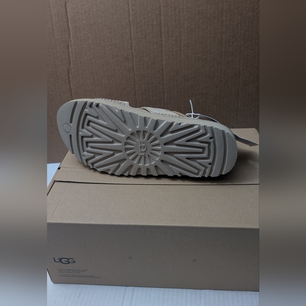 UGG Goldenstar Regenerate Sandals Women's Size 9 Sand - Picture 4 of 6
